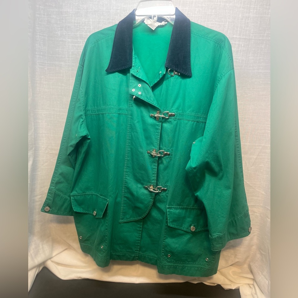 Vintage Jacket Green with navy corduroy collar
